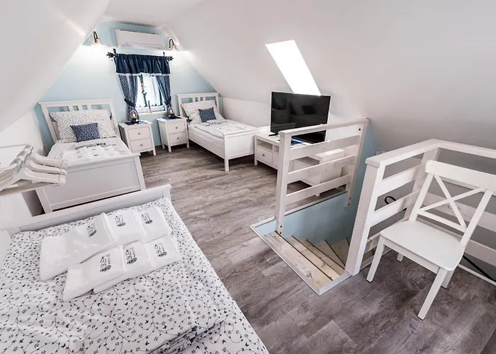 Sklepy Mařatice Apart-hotel 3*