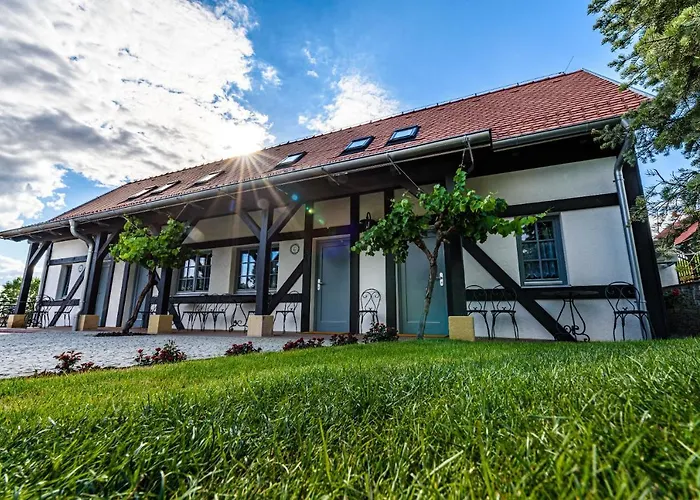 Sklepy Mařatice 3* Uherské Hradiště