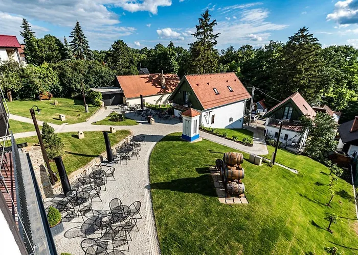 Sklepy Mařatice 3*